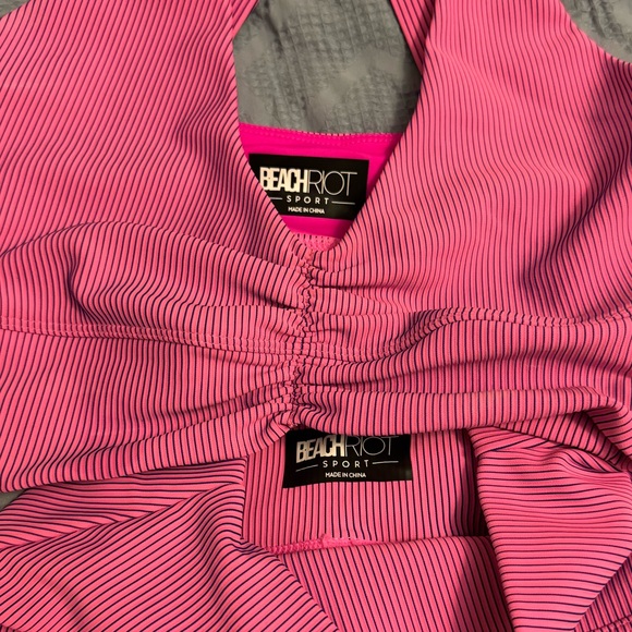 Beach Riot Two Toned Ribbed Short Set - SMALL - Picture 3 of 3